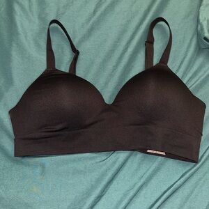 Truekind® Supportive Comfort Wireless Shaping Bra in Black XL